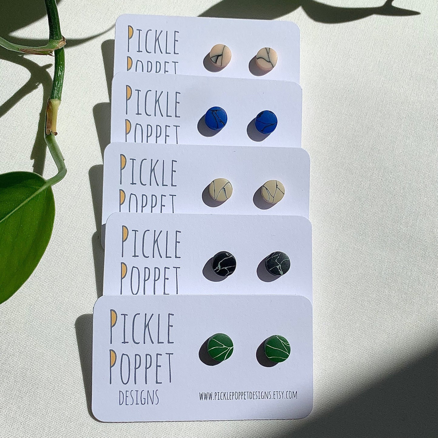 SUGI Stud Earrings